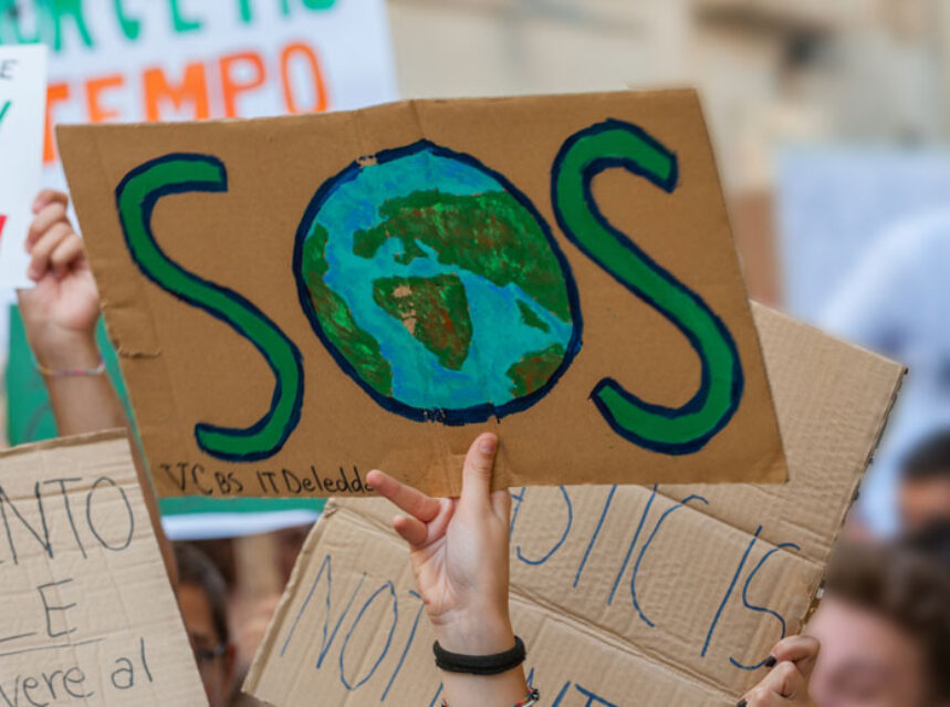 cartel de SOS y La Tierra
