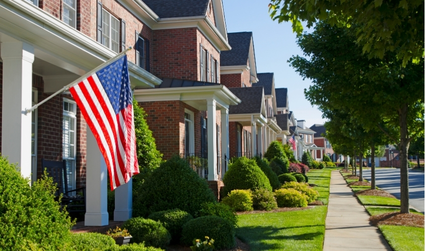 Cómo solicitar asilo en EE.UU.: requisitos, pasos, formulario I-589 y proceso oficial explicado con fuentes verificadas.