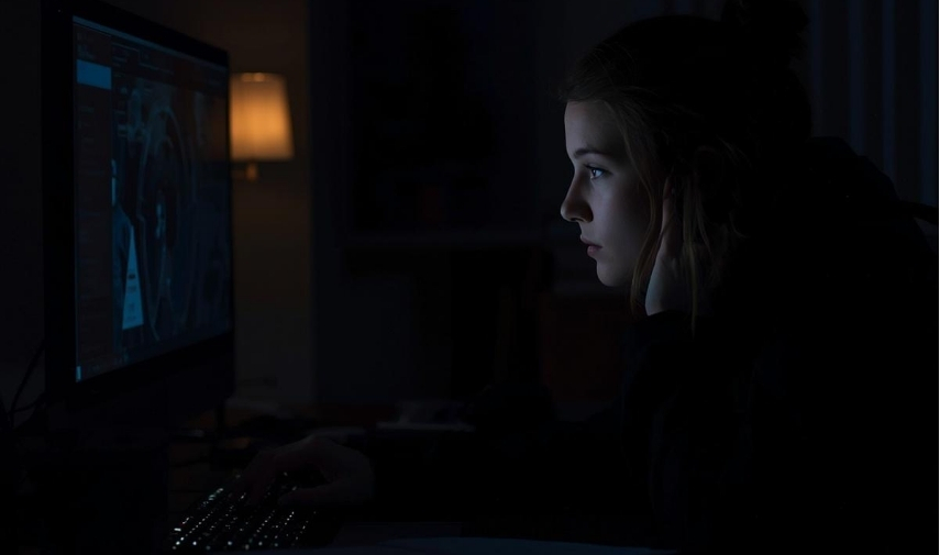 ¿Terapia con IA? El auge de los chatbots en salud mental y sus riesgos ocultos