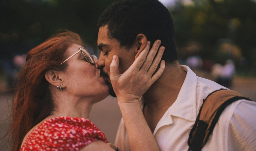 Los besos en las relaciones de pareja y amor.